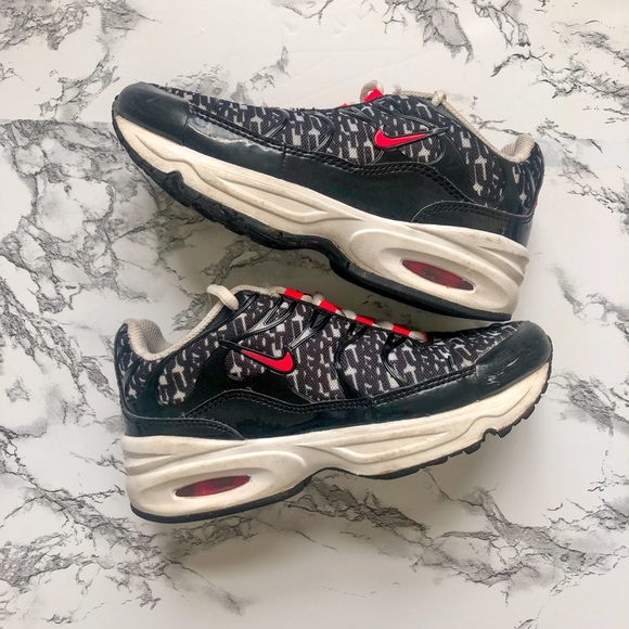 Nike Other - Nike Sneakers